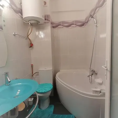 Apartament *