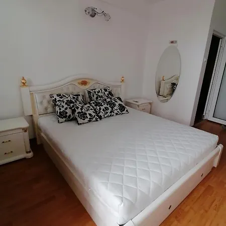 Apartament شقة